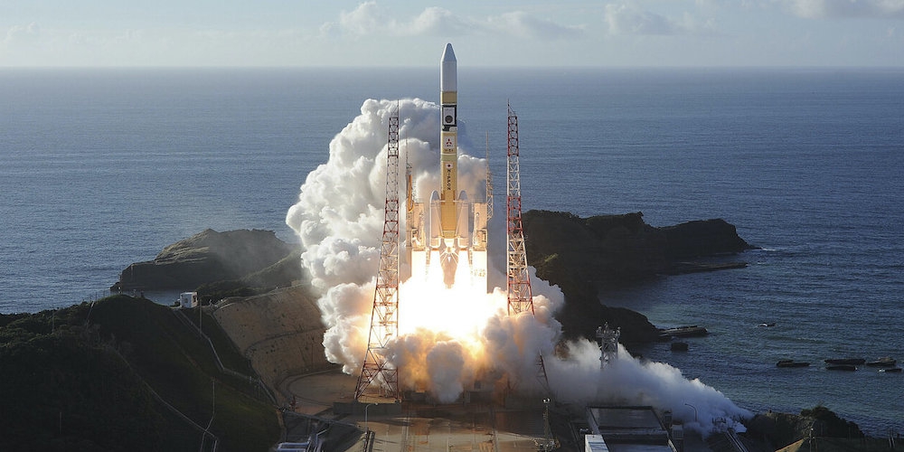 Het aan de kust gelegen Tanegashima Space Center.