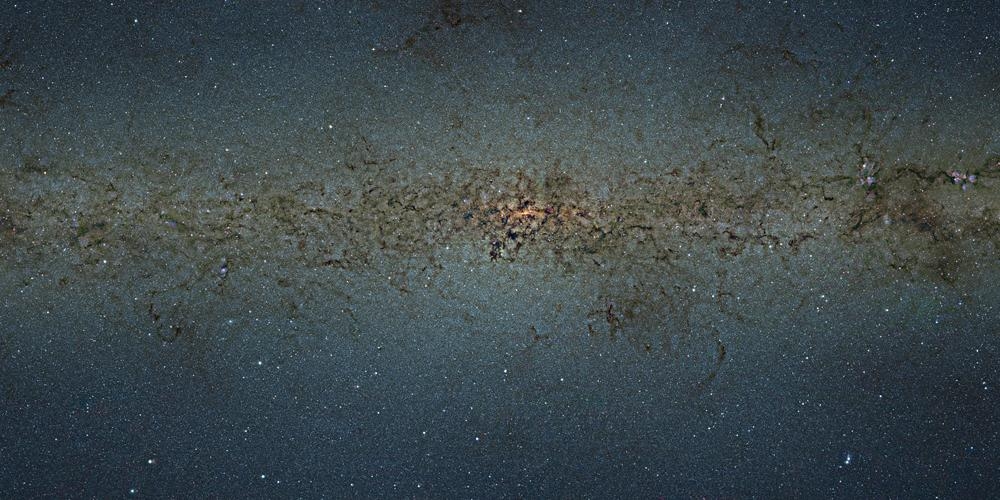 De Melkweg gezien volgens de VISTA-surveytelescoop 