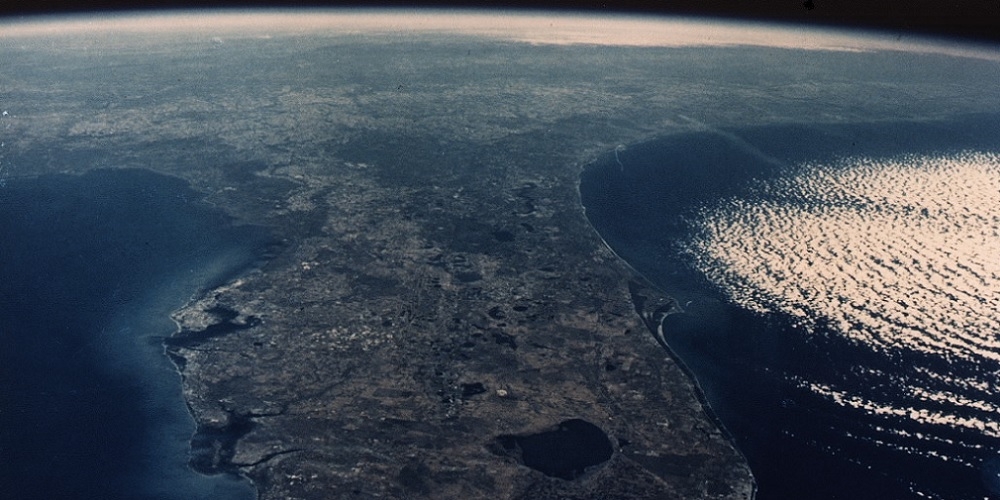 Florida gezien vanuit het Amerikaanse ruimteveer Discovery tijdens de STS-51-C missie