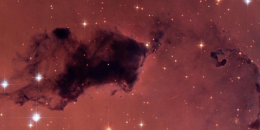 Een bolwolk in NGC 281