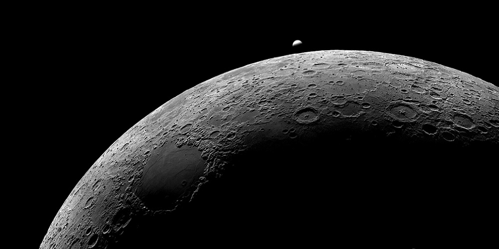 Prachtig voorbeeld van een occultatie van de planeet Venus door de Maan (18 juni 2007)