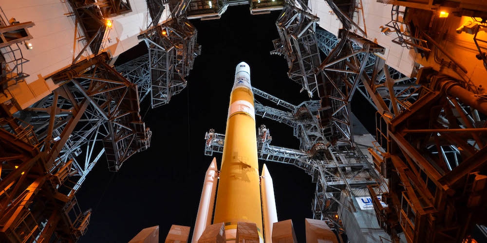 Een Amerikaanse Delta 4 raket met aan boord een GPS-navigatiesatelliet