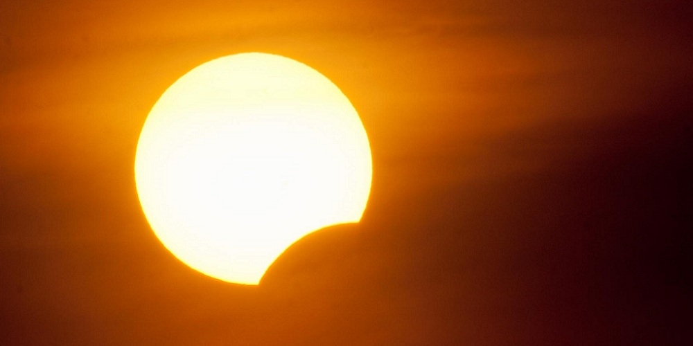 Een gedeeltelijke zonsverduistering