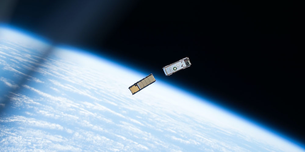 De IceCube cubesats werden mede ontwikkeld door het bedrijf Virginia Diodes. 